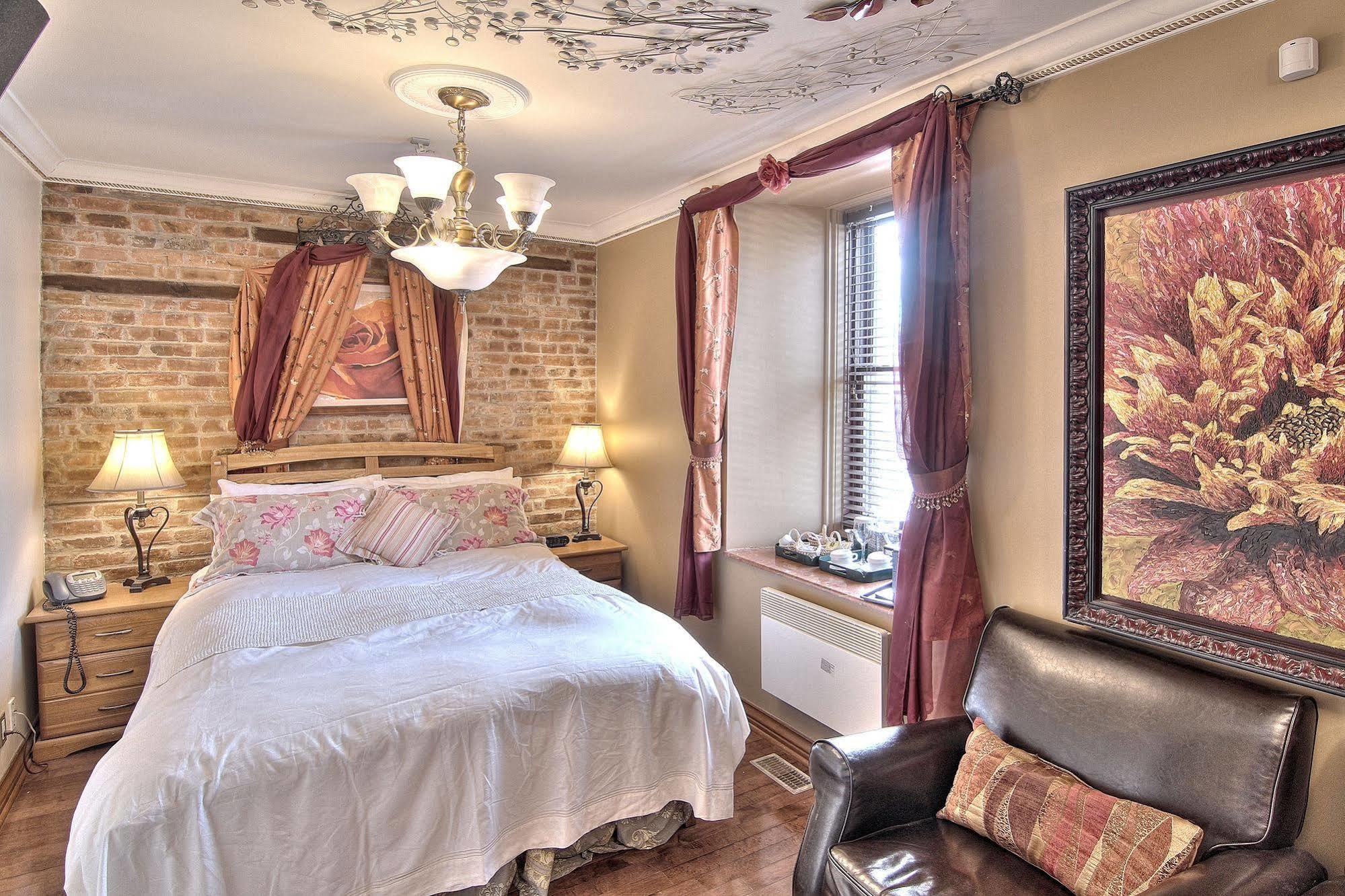 Chateau Saint-Marc Montreal Luaran gambar